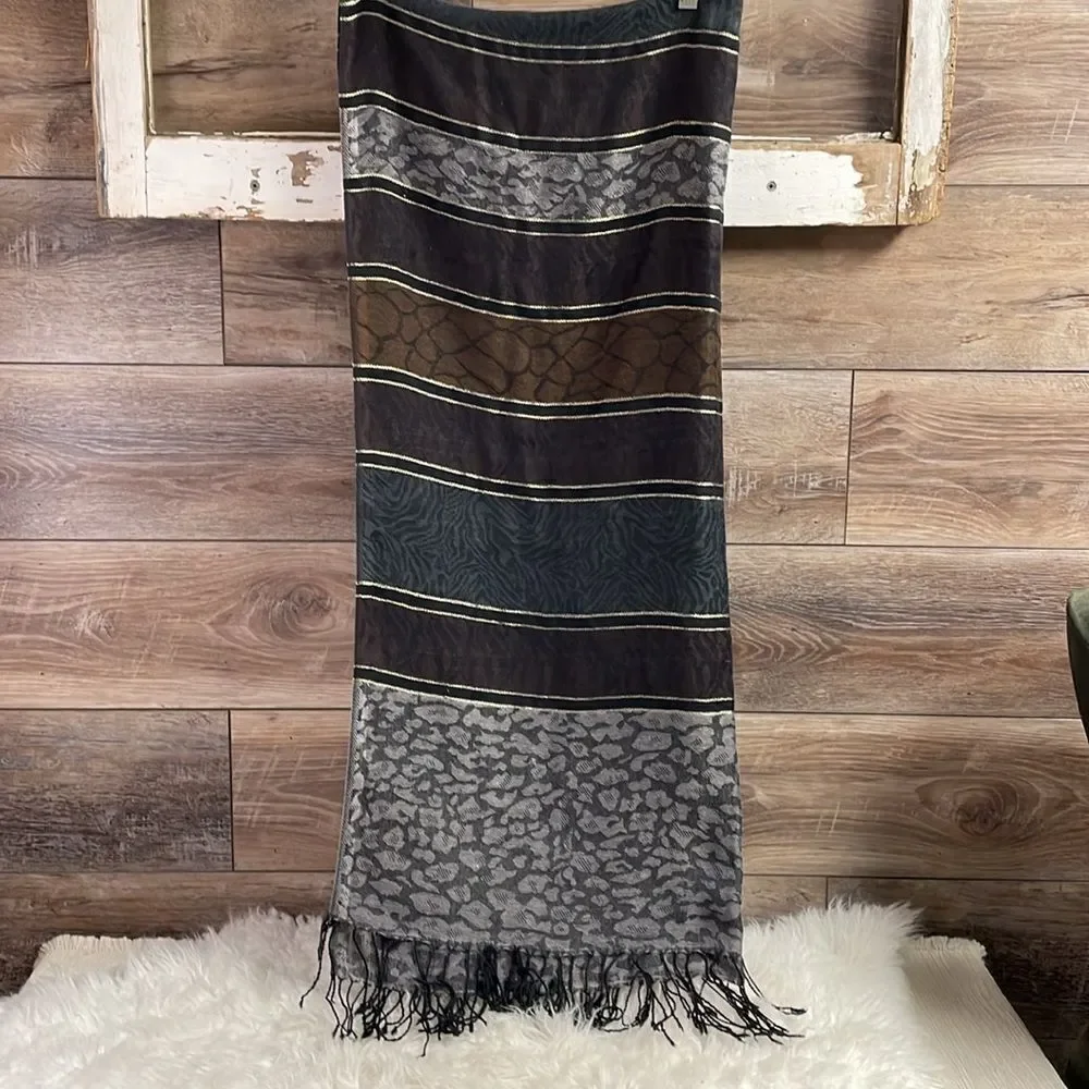 ACCESSORY STREET Ladies Scarf Wrap Black Brown Silver Threading Fringe Large